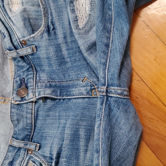 Abercrombie & Fitch distressed embroidered jeans. Faded blue. Size 10, 30W. - Picture 12 of 15